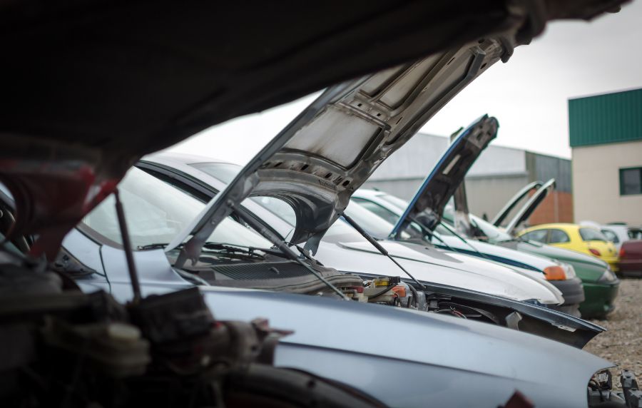 Cuáles son los requisitos para vender un coche al Desguace